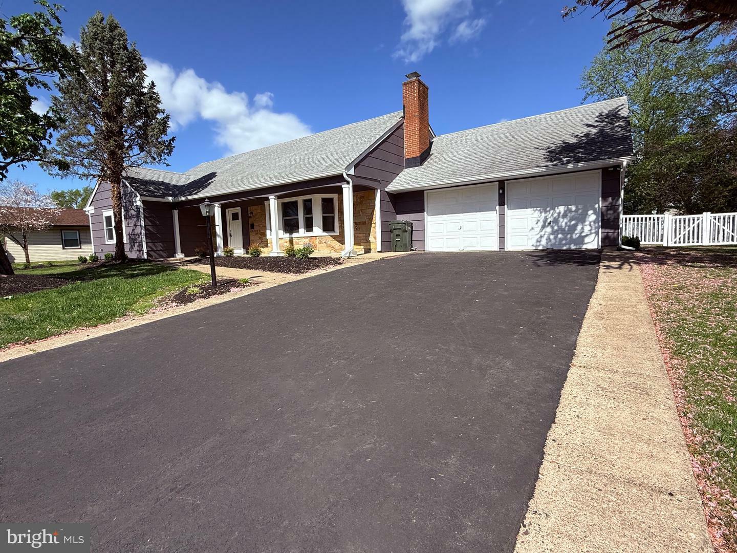 Property Photo: 40 Torrington Lane NJ 08046