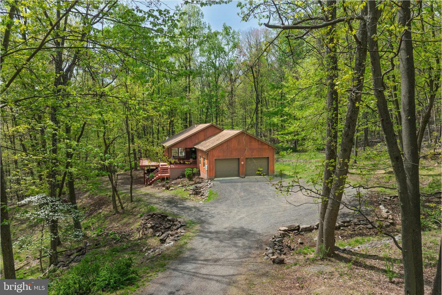 Property Photo: 121 Pendragon Court WV 25434