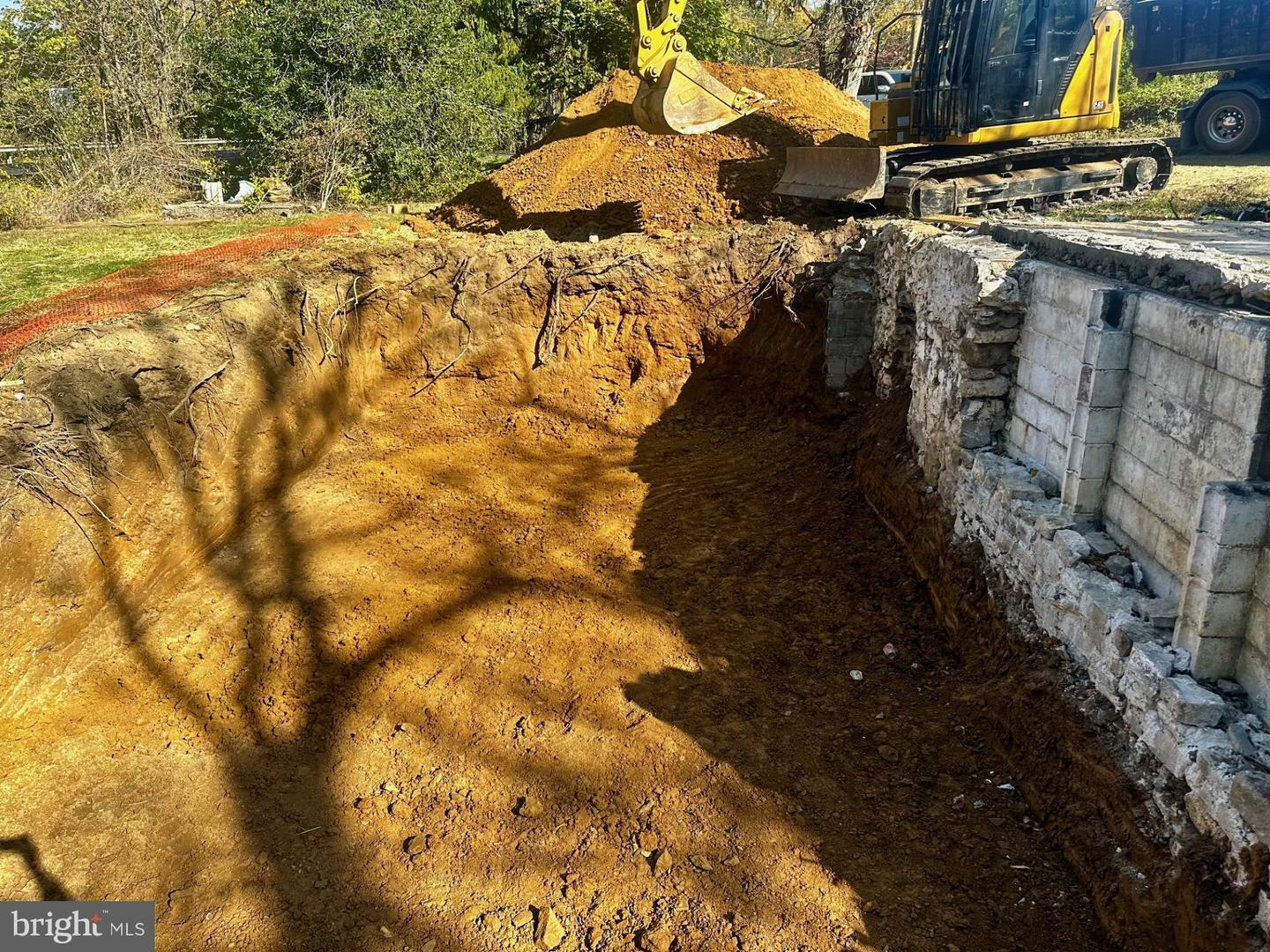 Property Photo: 6085 Upper Mountain Road PA 18938