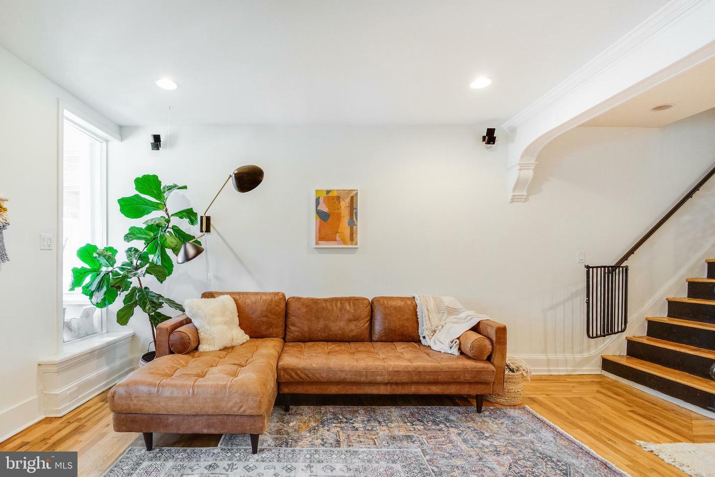 Property Photo: 1721 Wharton Street PA 19146