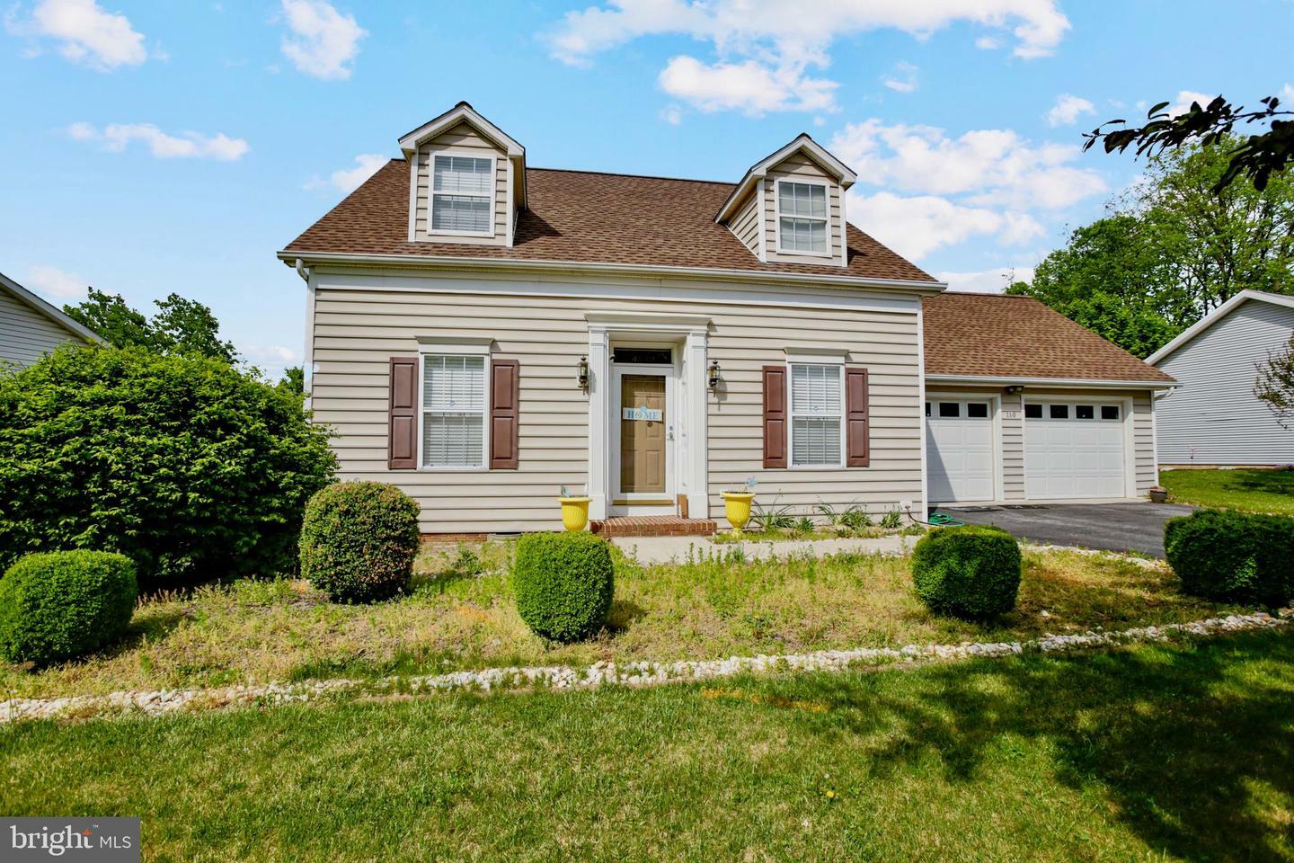 Property Photo: 110 Artisan Way WV 25401