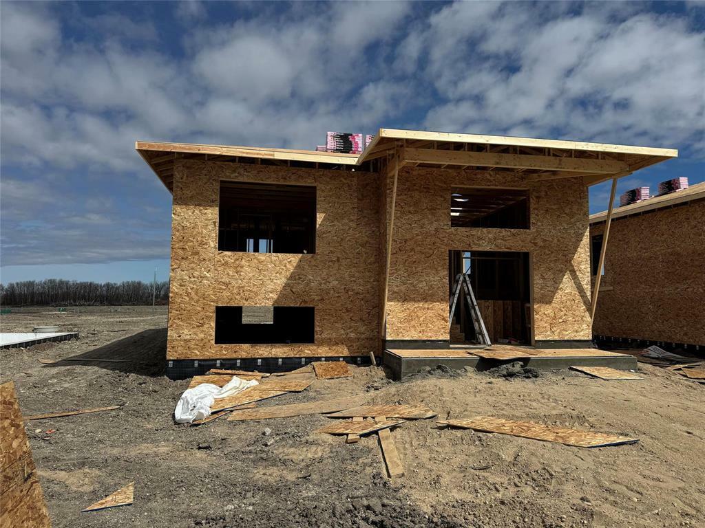 Property Photo: 3 Conifer Cove MB R0E 0A0