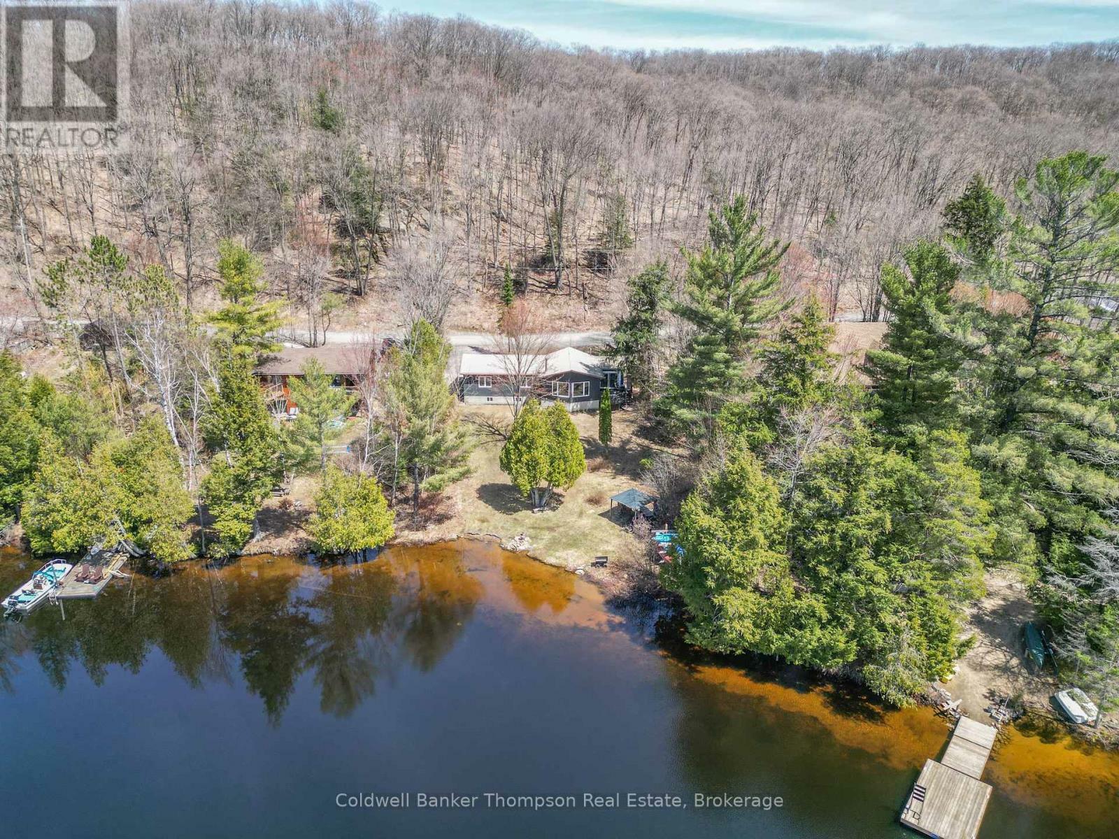 Property Photo:  810 East Waseosa Lake Road  ON P1H 2J4 