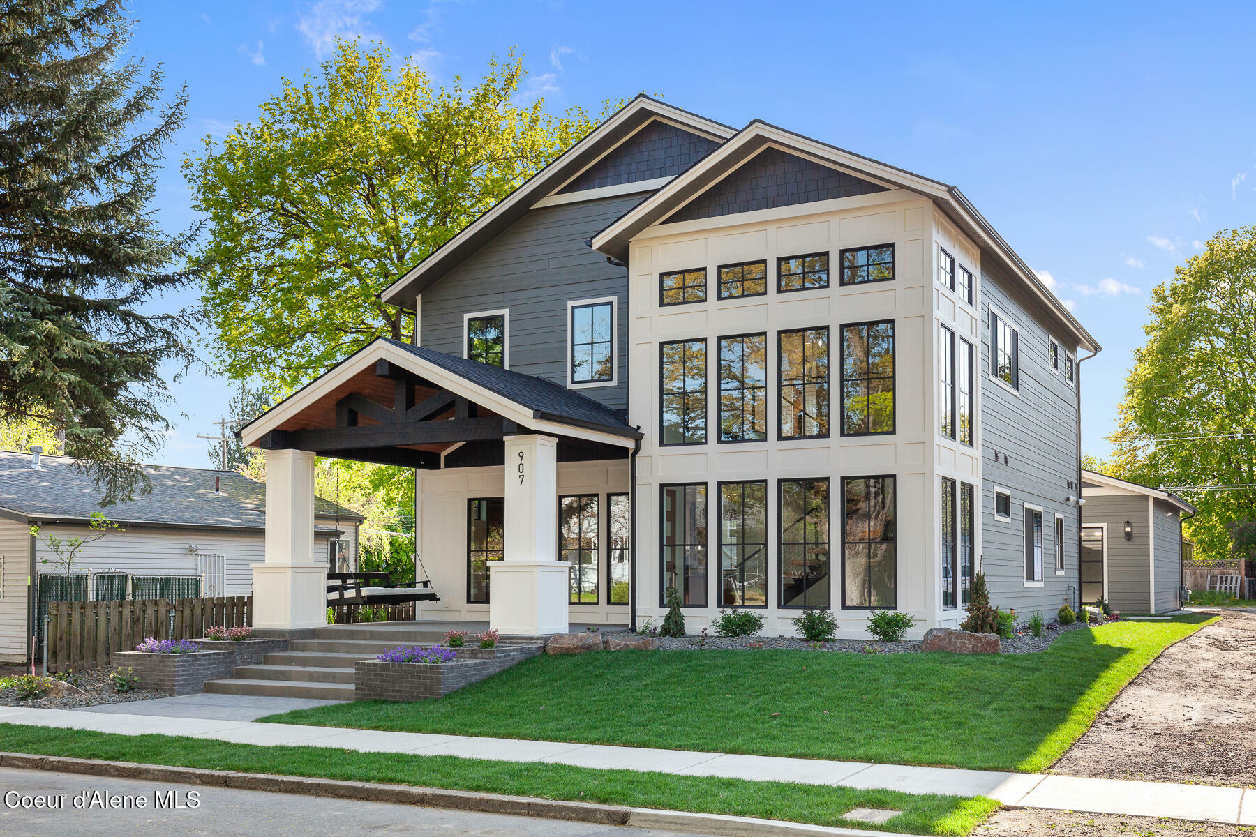 Property Photo: 907 N B St ID 83814