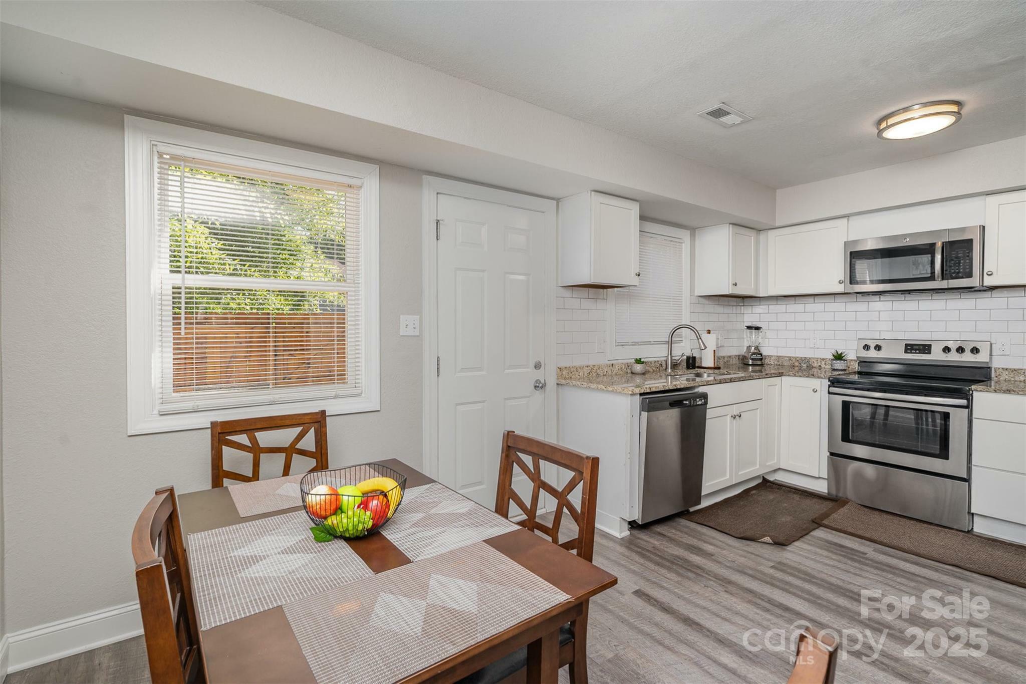 Property Photo: 1512 Seigle Avenue 2 NC 28205