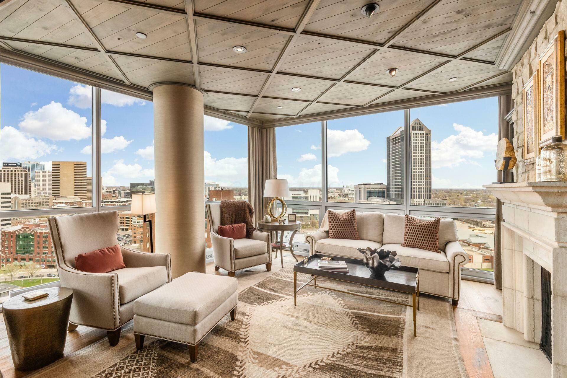 1 Miranova Place  Columbus OH 43215 photo