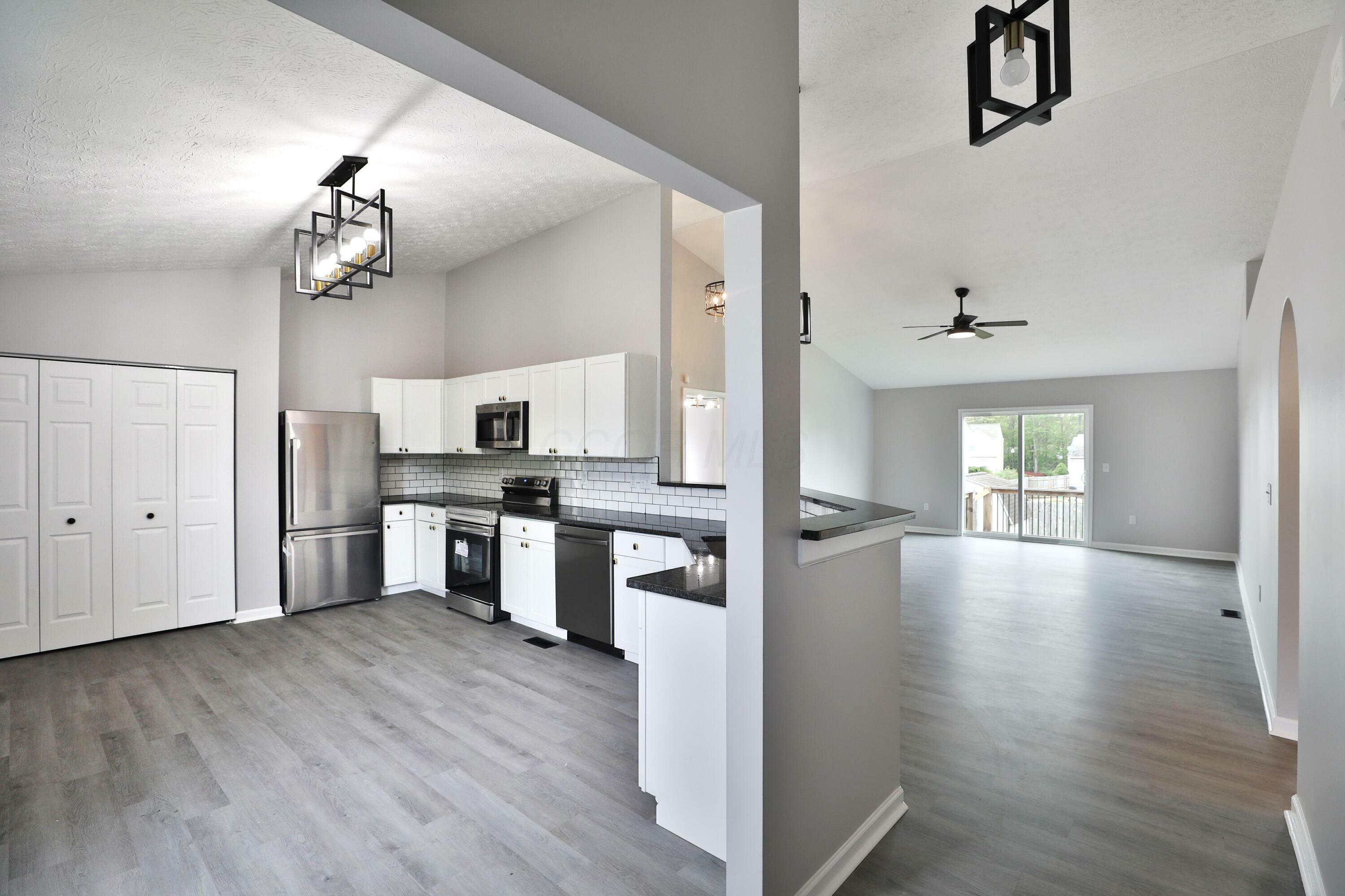 7589 Swindon Street  Blacklick OH 43004 photo