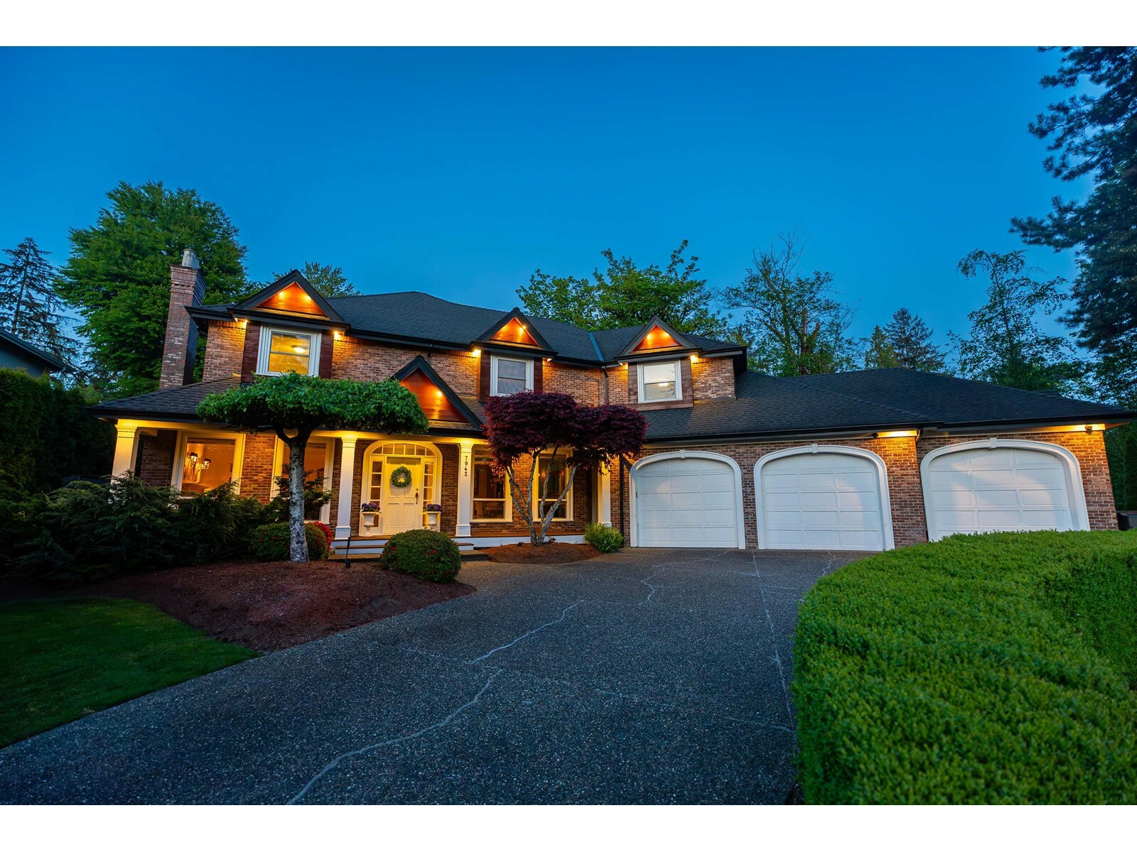 Property Photo: 7942 145th BC V3S 8C2