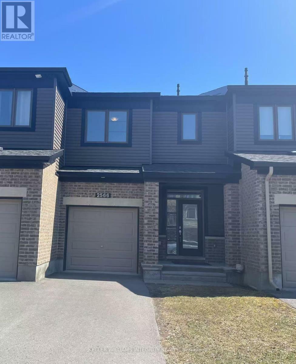 Property Photo: 2566 Waterlilly Way ON K2J 0K6