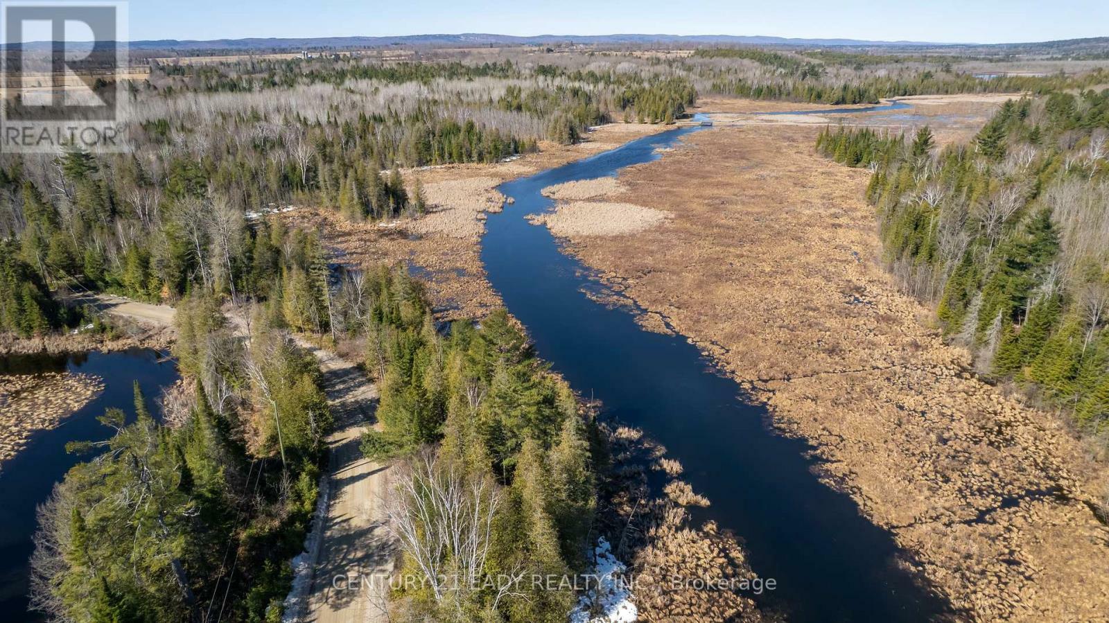 Photo de la propriété:  01 Ashdad Road East  ON K0J 1H0 
