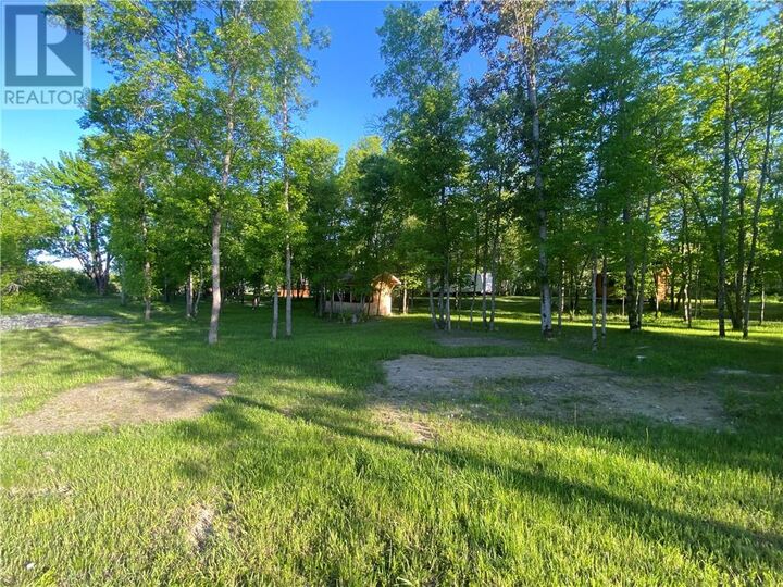 Photo de la propriété:  1767 (Lot 7) Hwy 575  ON P0M 1N0 