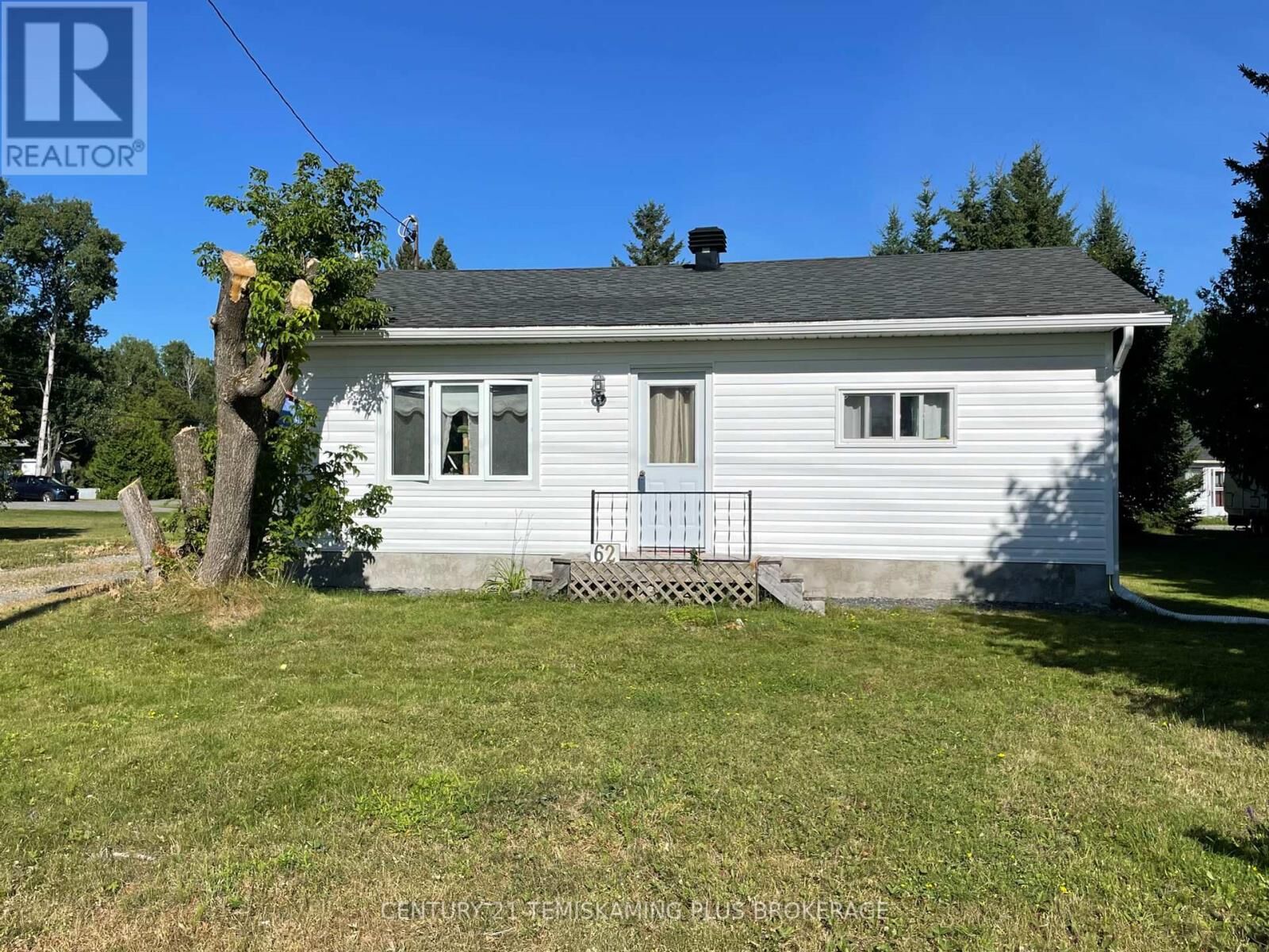 Property Photo: 62 Empire Street ON P0J 1N0