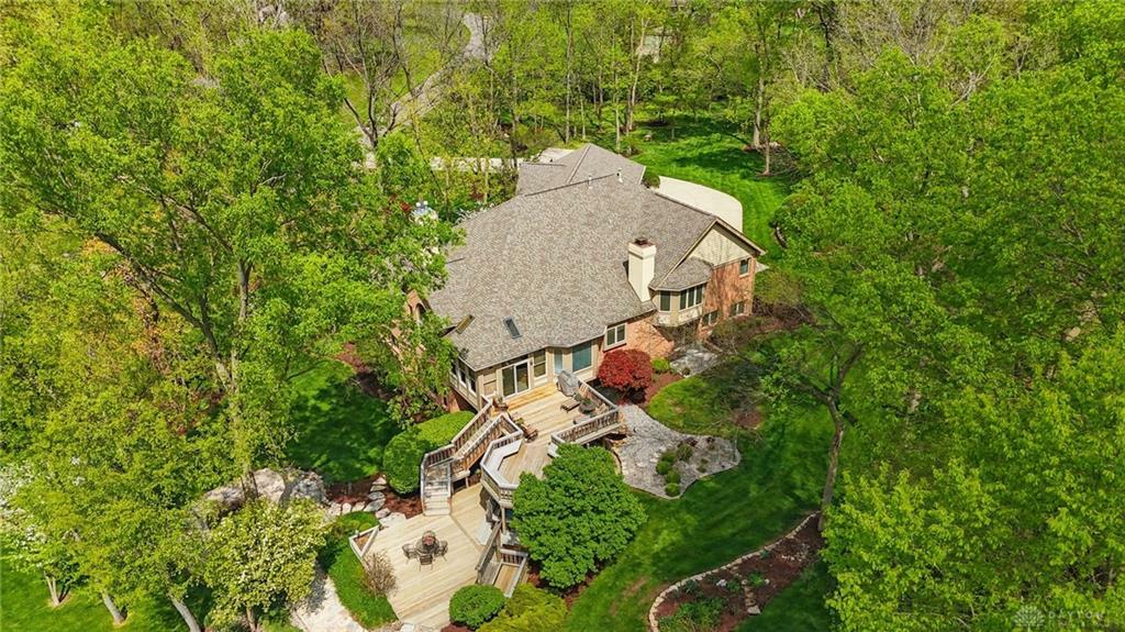 Property Photo: 1585 Oakwood Trail OH 45385
