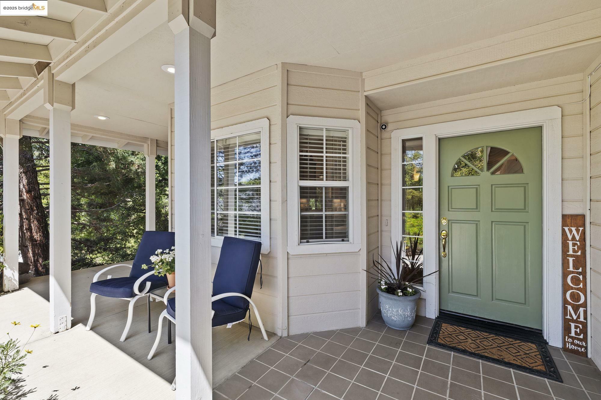 Property Photo: 12960 Sunnyhill Ct CA 95370