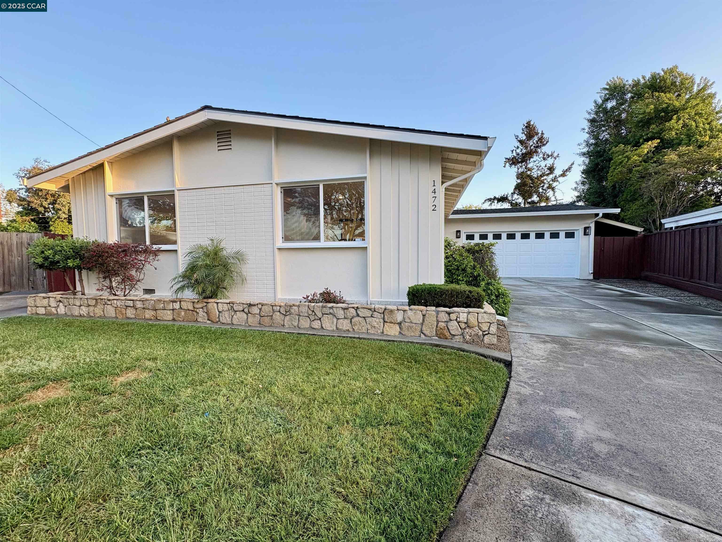 1472 Fairhaven Ct  San Jose CA 95118 photo