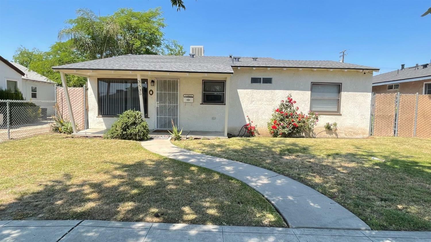Property Photo:  3535 E Grant Avenue  CA 93702 