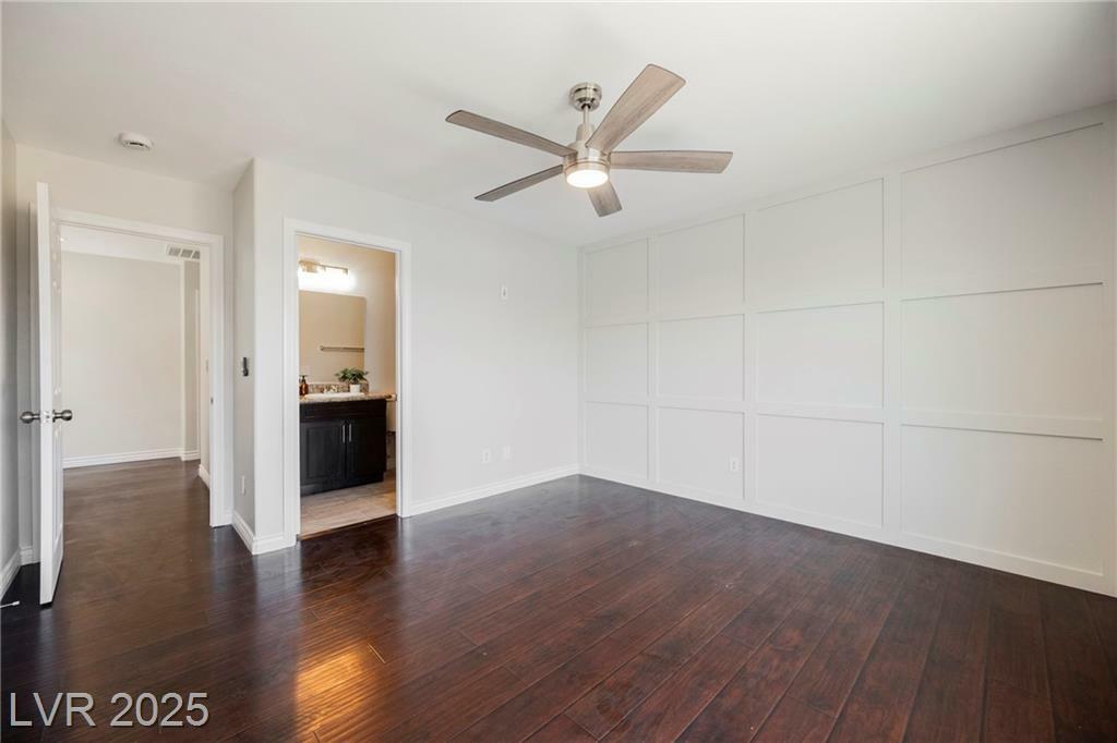 Property Photo: 5439 Bradford Pear Drive NV 89122