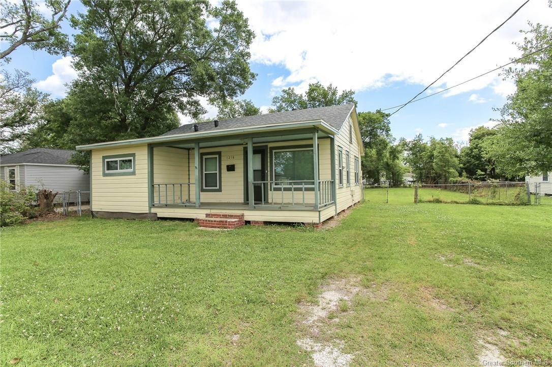 Property Photo: 1218 Tulane Street LA 70607