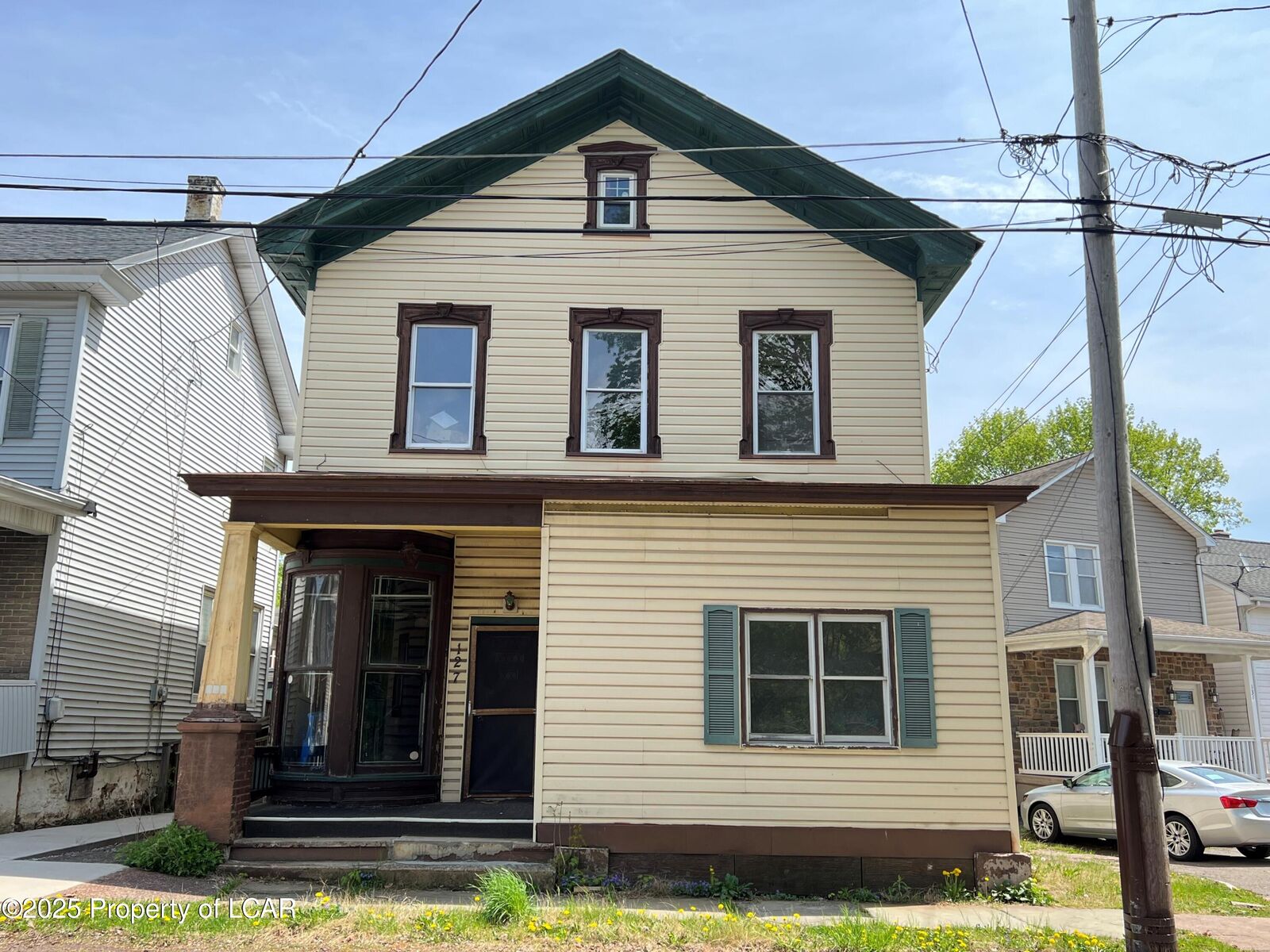 Property Photo: 127 Carbon Street PA 18255