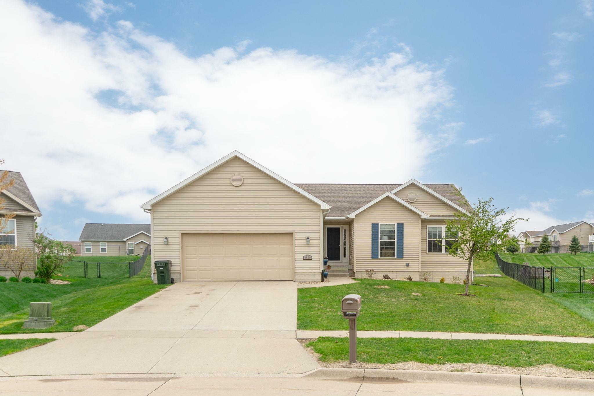 1529 Feather Run Trail  Cedar Falls IA 50613 photo