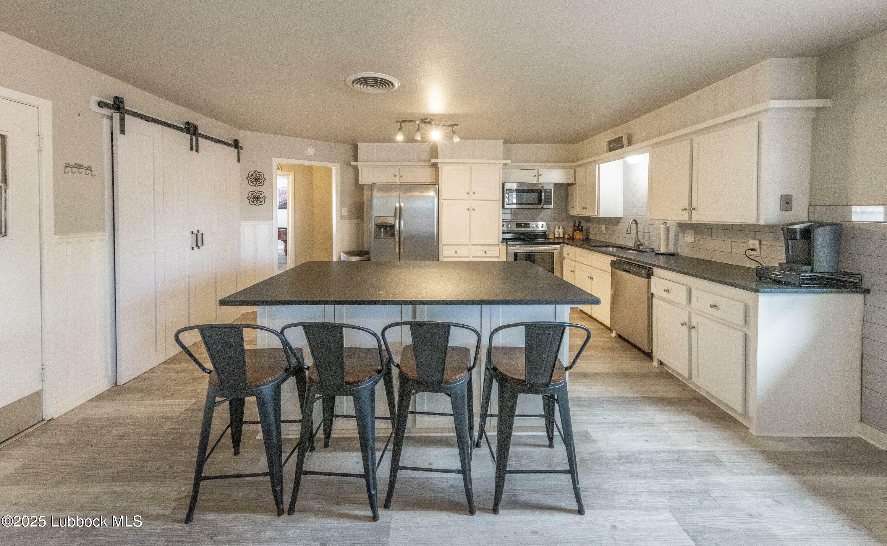 Property Photo: 5431 8th Place TX 79416