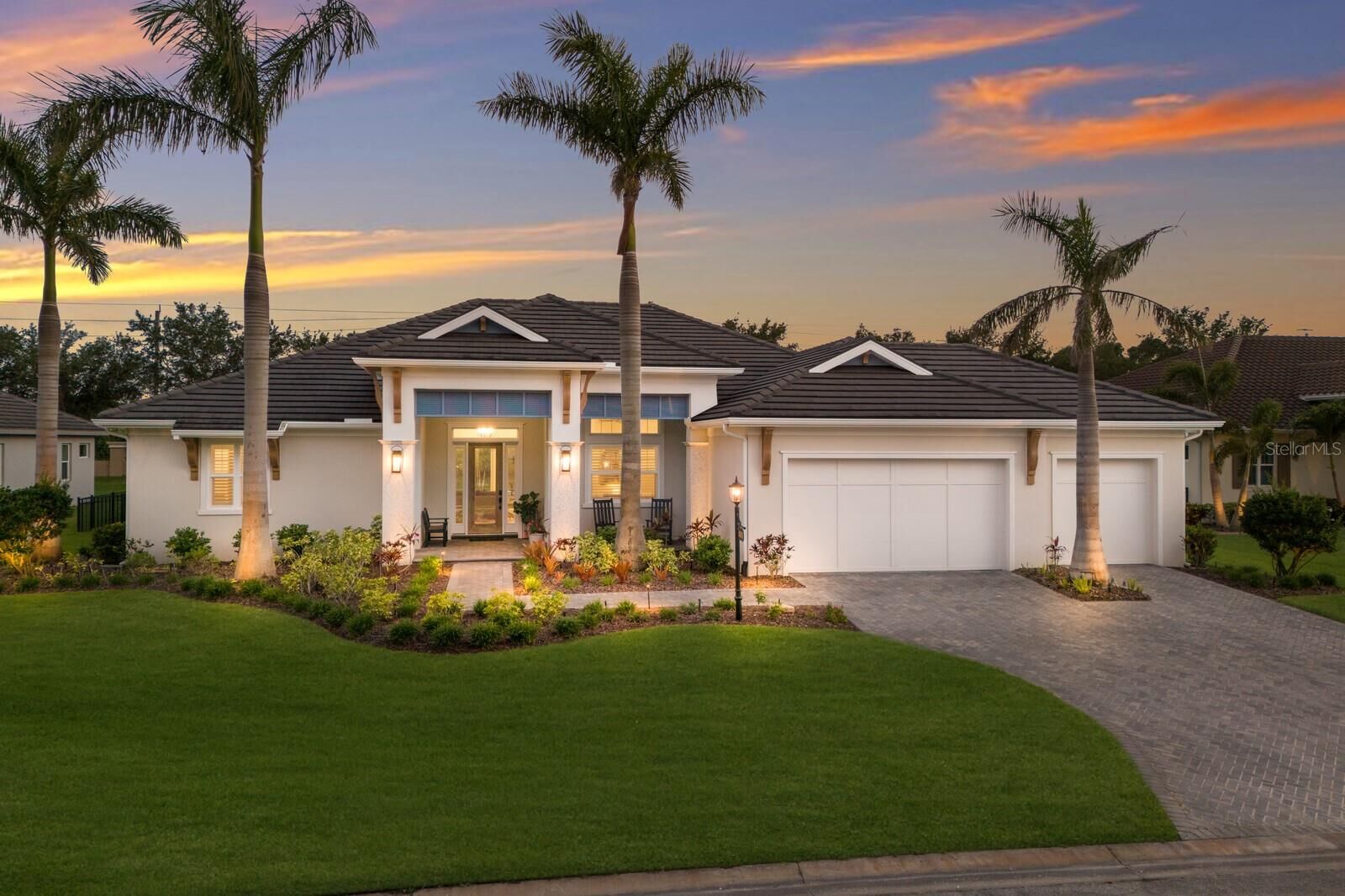 Property Photo: 14210 9th Terrace NE FL 34212