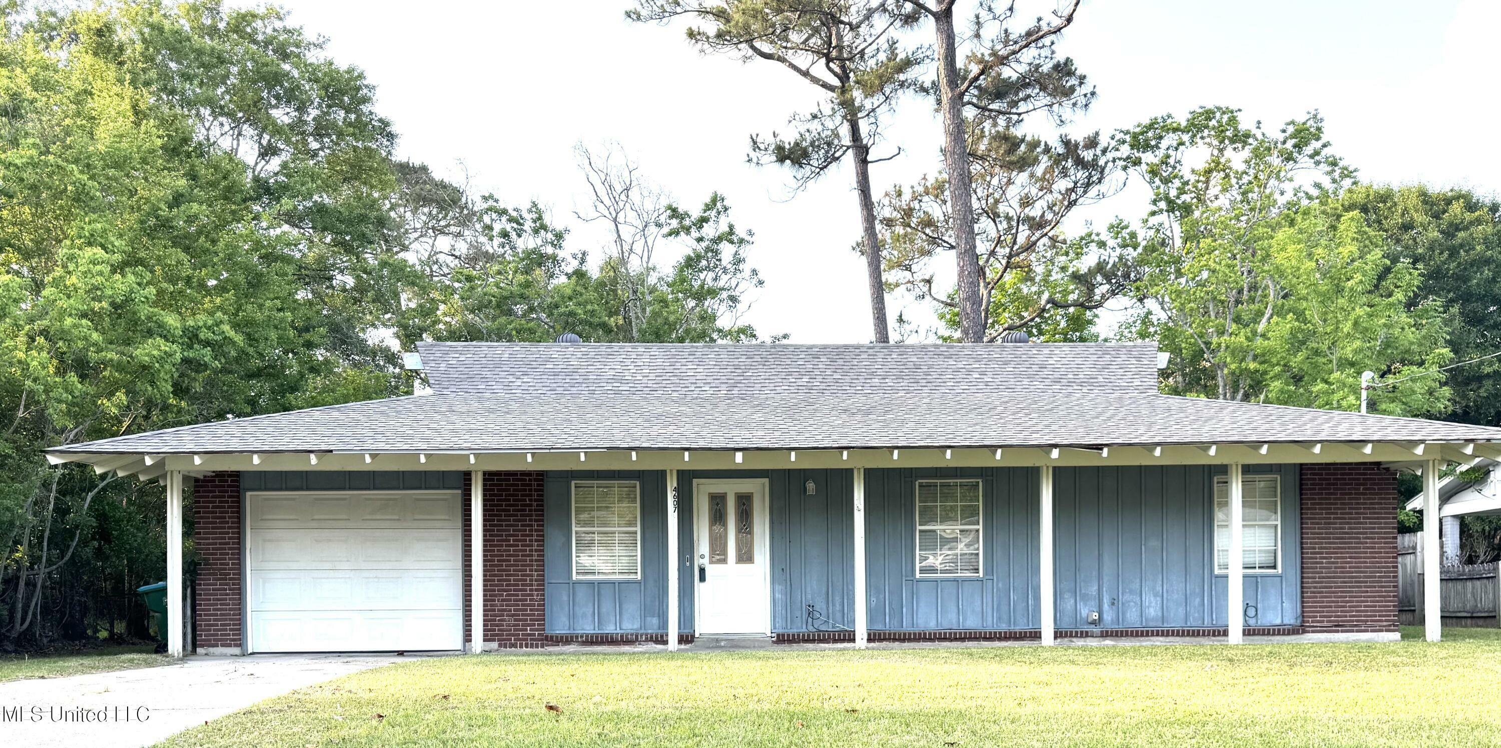 Property Photo: 4607 Seminole Avenue MS 39581