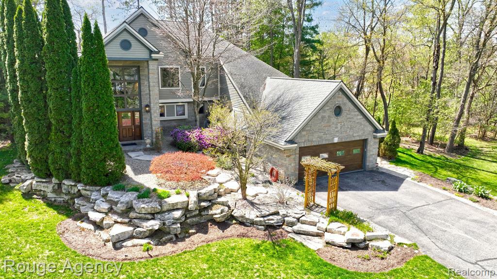 1151 Abseguami Trail  Lake Orion MI 48362 1408 photo