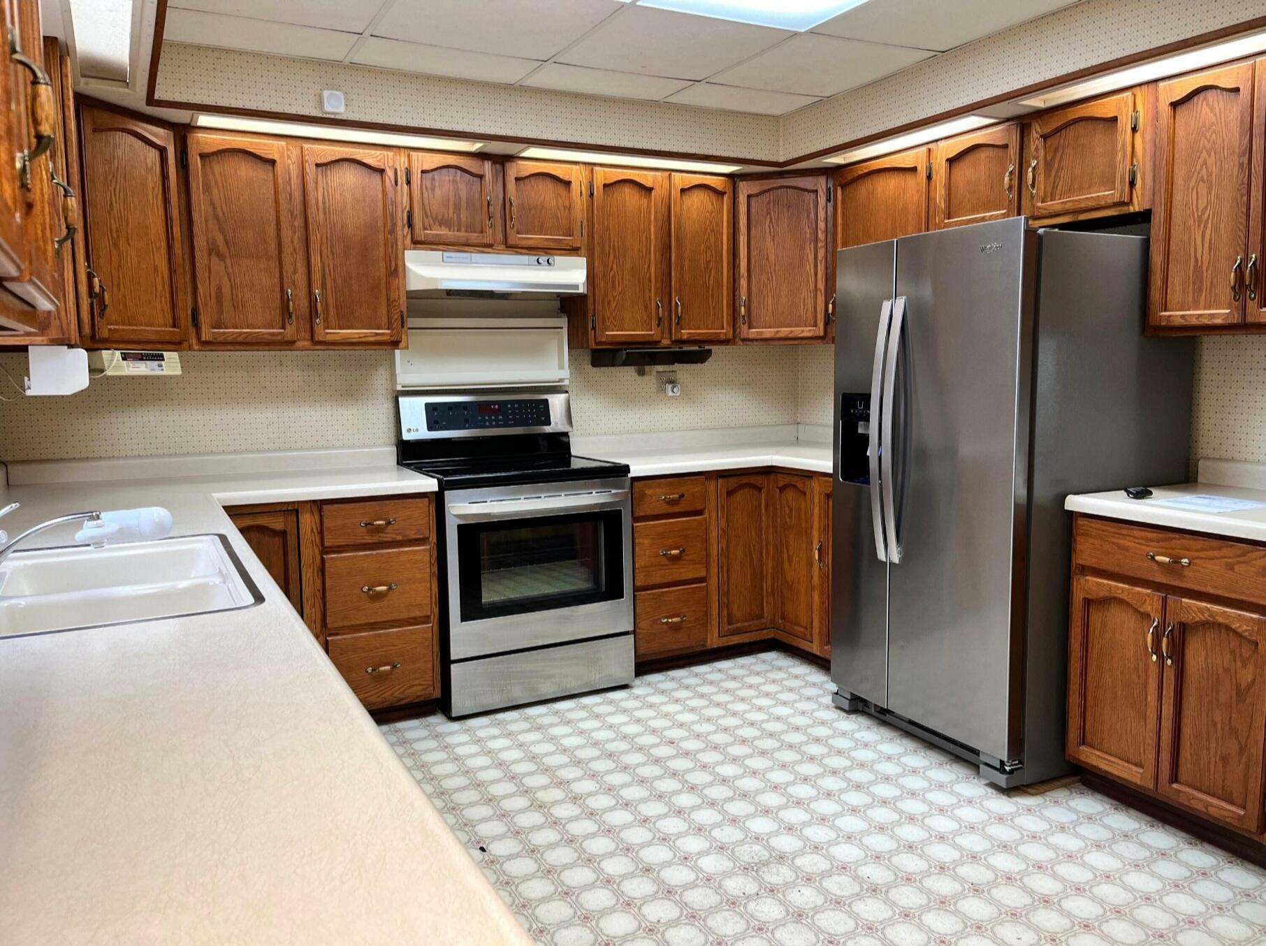 Property Photo: 1203 Indiana Ave WI 53081