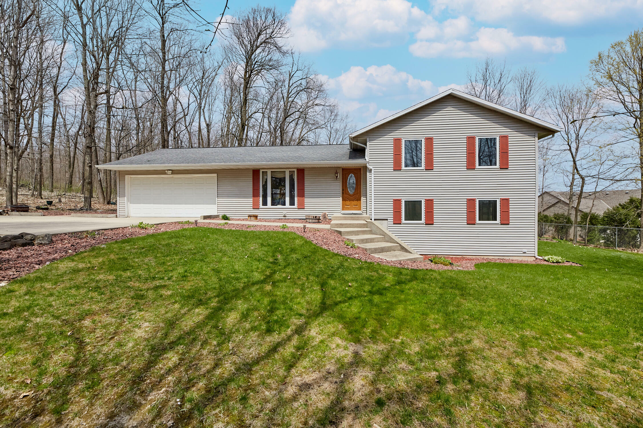 Property Photo: W5172 Biederman Dr WI 53038