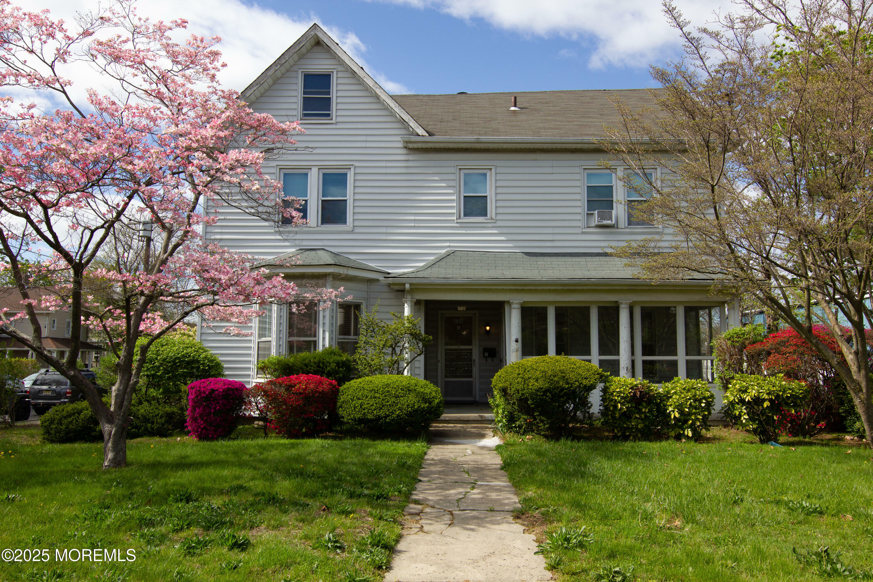 689 Broadway  Long Branch NJ 07740 photo