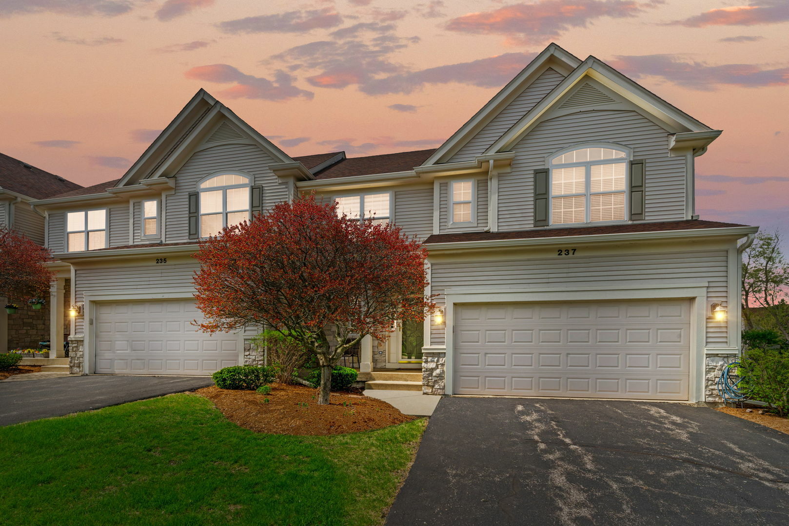 Property Photo: 237 Berkshire Drive IL 60046