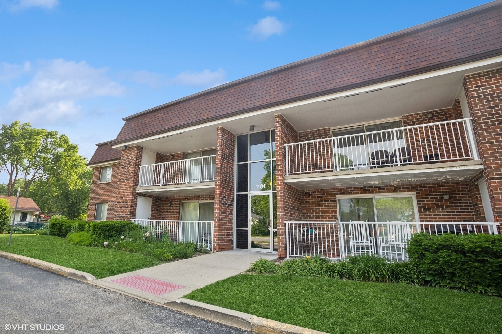 Property Photo: 1101 Mercury Drive 1C IL 60193