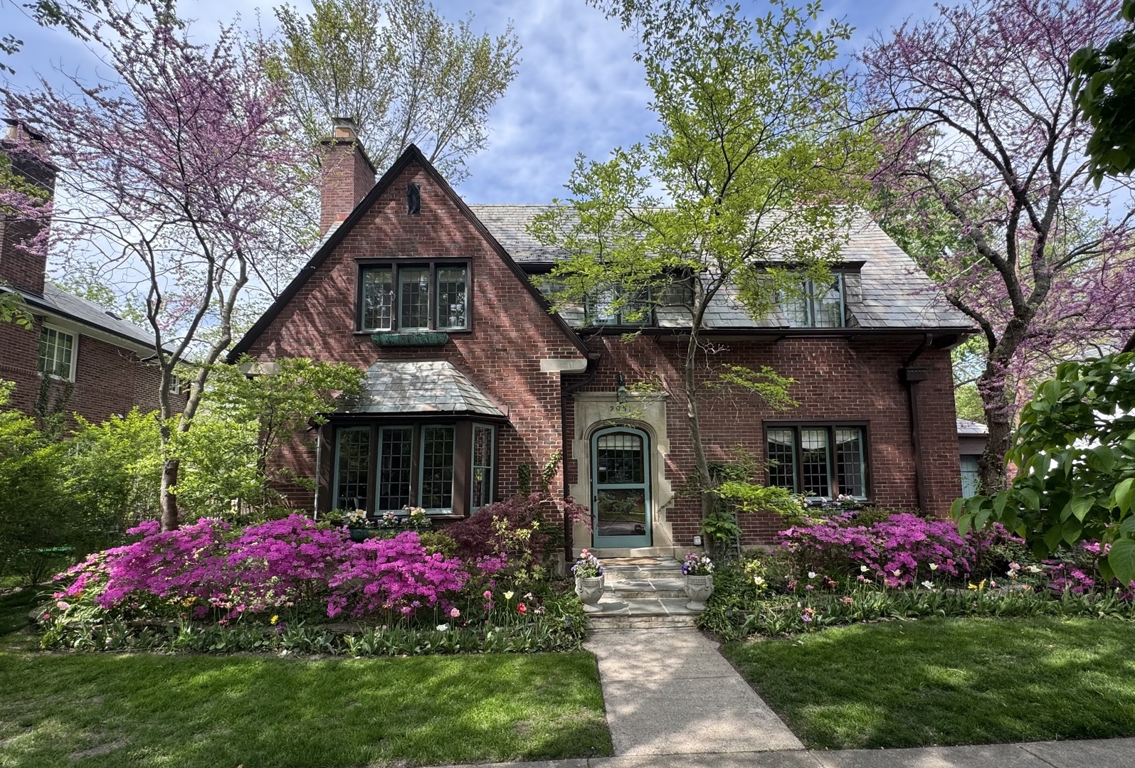 Property Photo: 2951 Colfax Street IL 60201