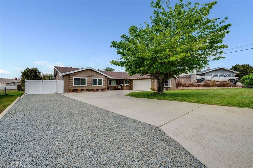 Property Photo: 2047 Alhambra Street CA 92860