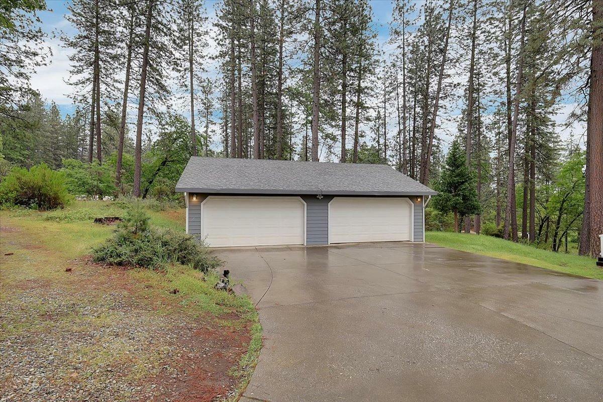 Property Photo: 13560 Squirrel Creek Road CA 95945