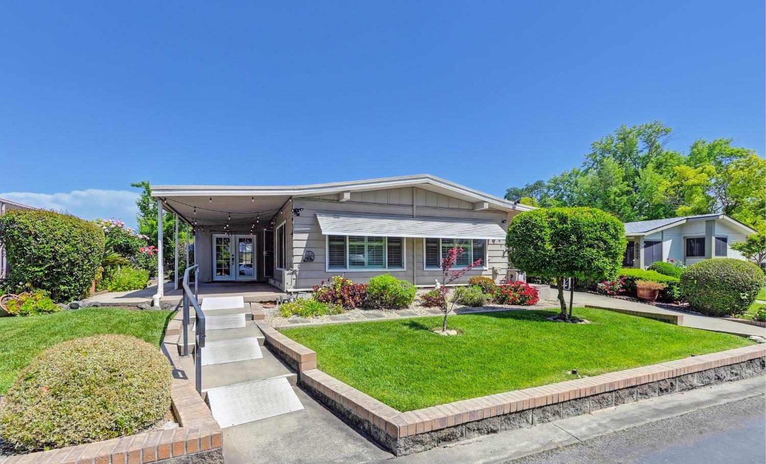 Property Photo: 6187 Oak Lakes CA 95621