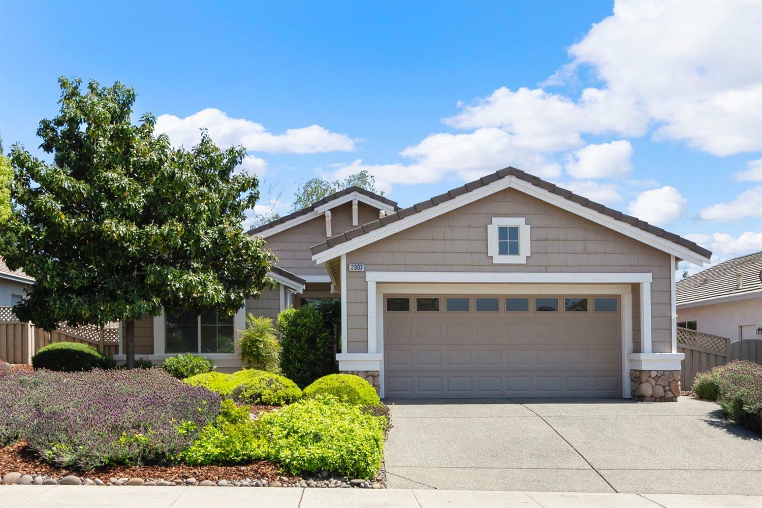 Property Photo: 2007 Gatehouse Lane CA 95648
