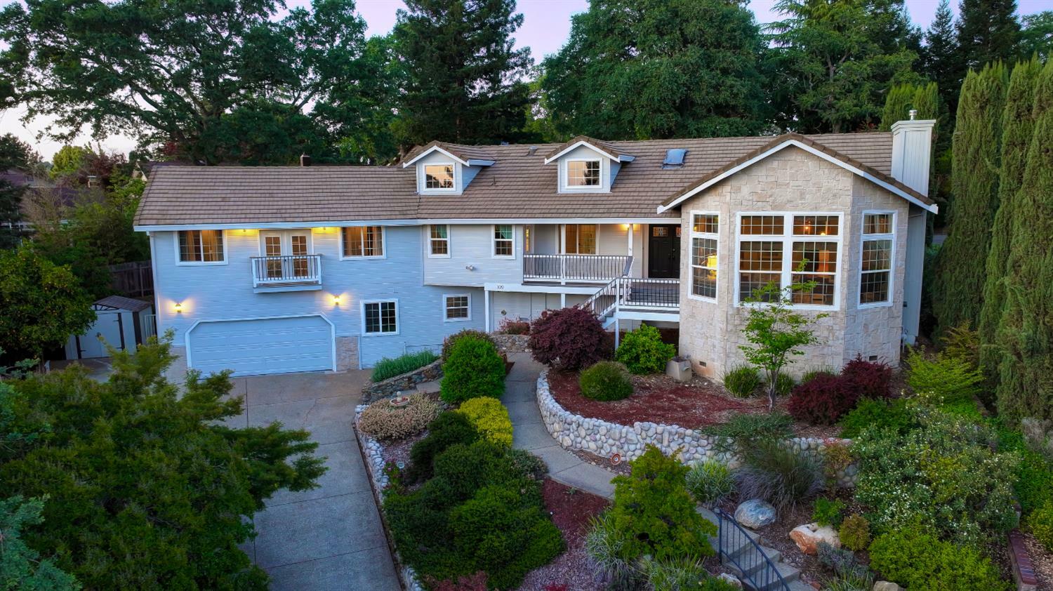 109 Sharon Court  Folsom CA 95630 photo