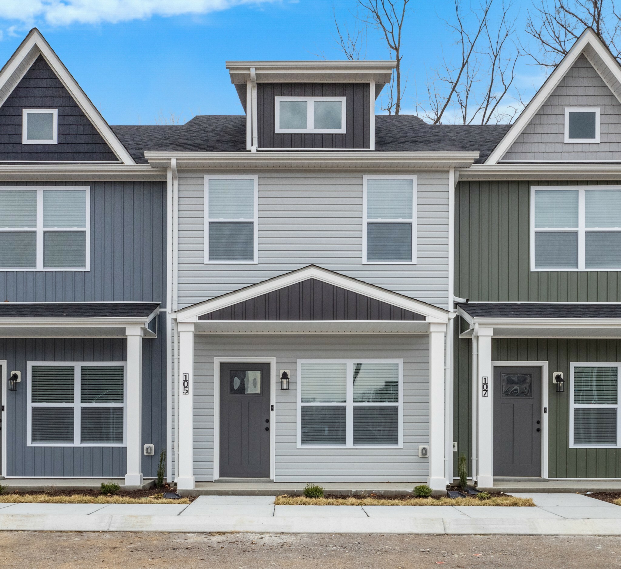 Property Photo: 113 Front Ridge Cir TN 37040