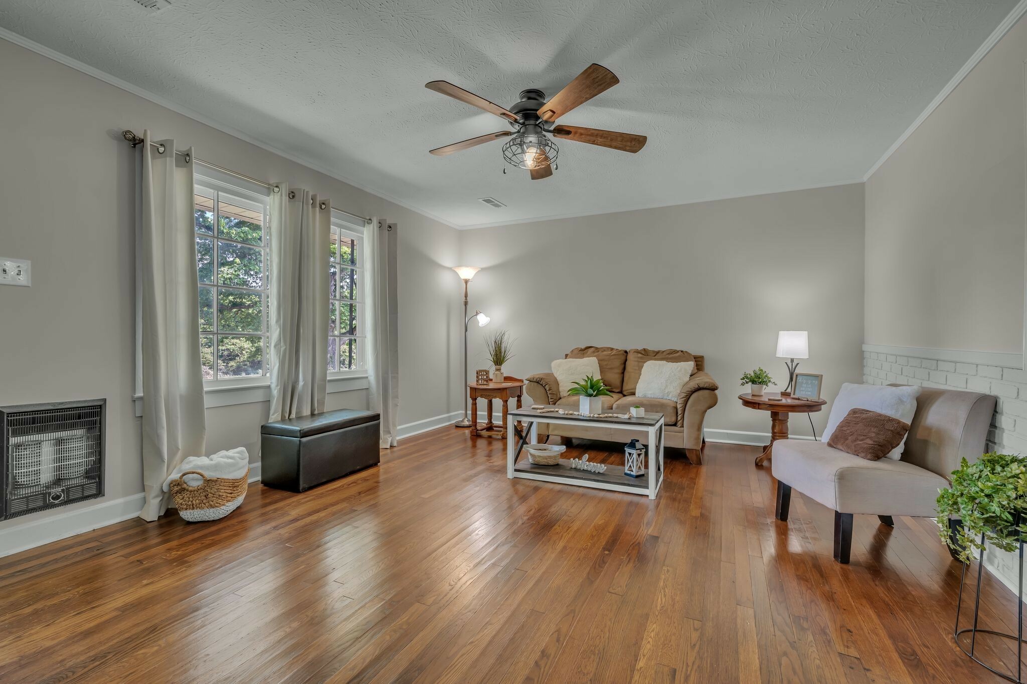 Property Photo: 1025 Greenwood Rd TN 37036