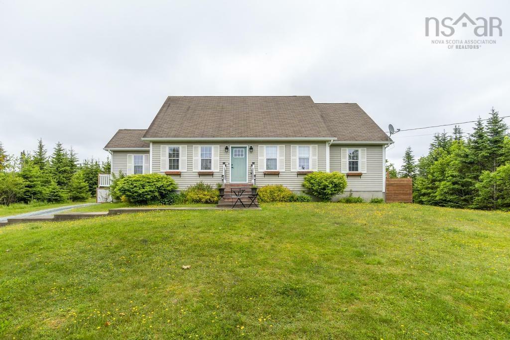 Photo de la propriété: 289 Leslie Road NS B2Z 1T4