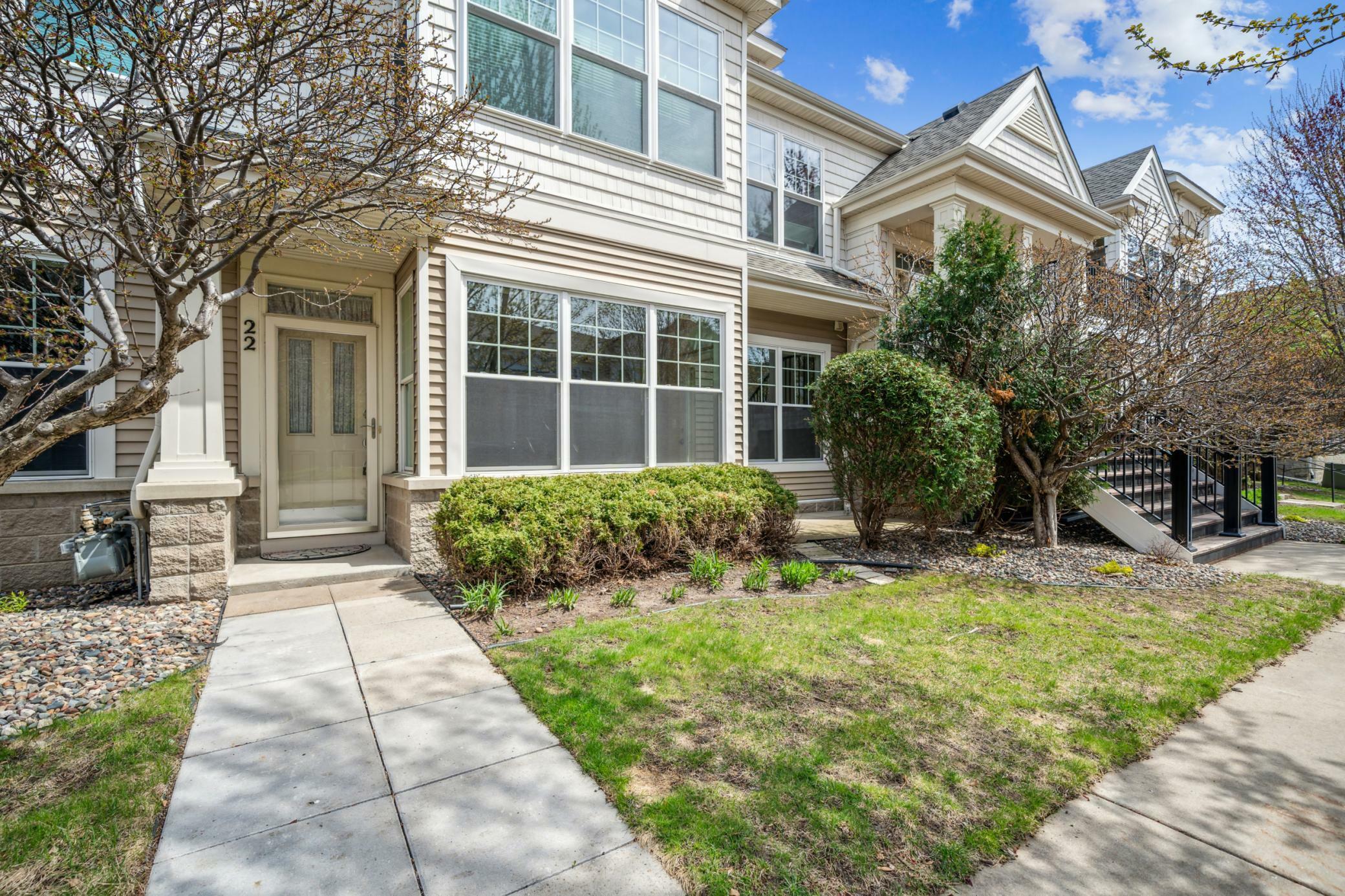 Property Photo: 620 Wesley Commons Drive 22 MN 55427