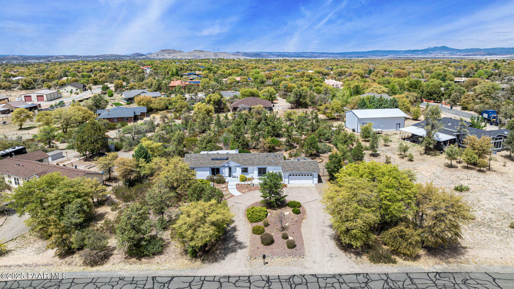 Property Photo: 2560 W Glenshandra Drive AZ 86305