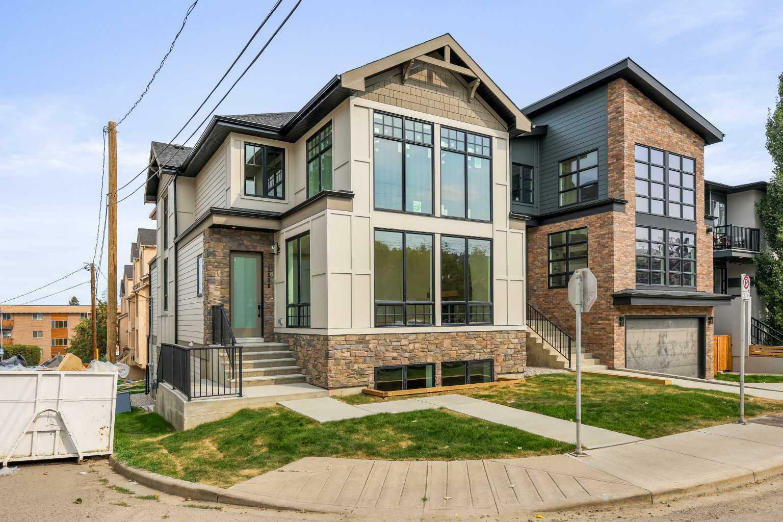 Property Photo: 1516 22 Avenue SW AB T2T 0R5