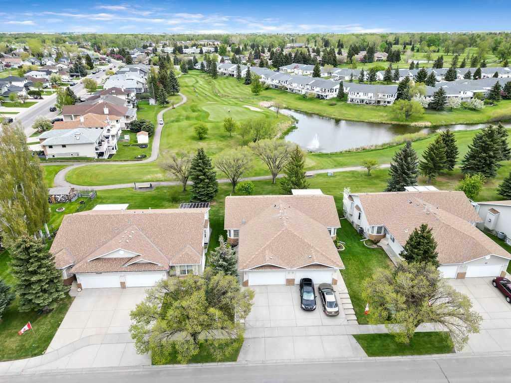 Property Photo: 904 Riverside Drive NW AB T1V 1S3