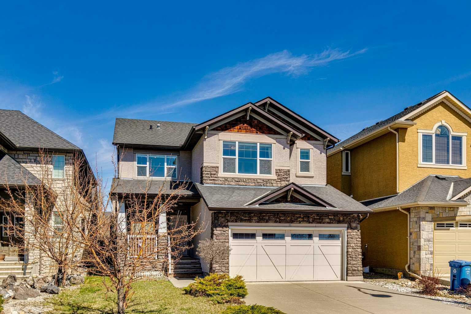 Property Photo: 8 Aspen Stone Court SW AB T3H 0L6