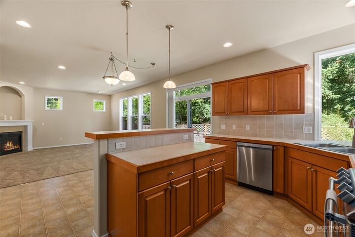 Property Photo: 4504 5th Avenue NW WA 98502