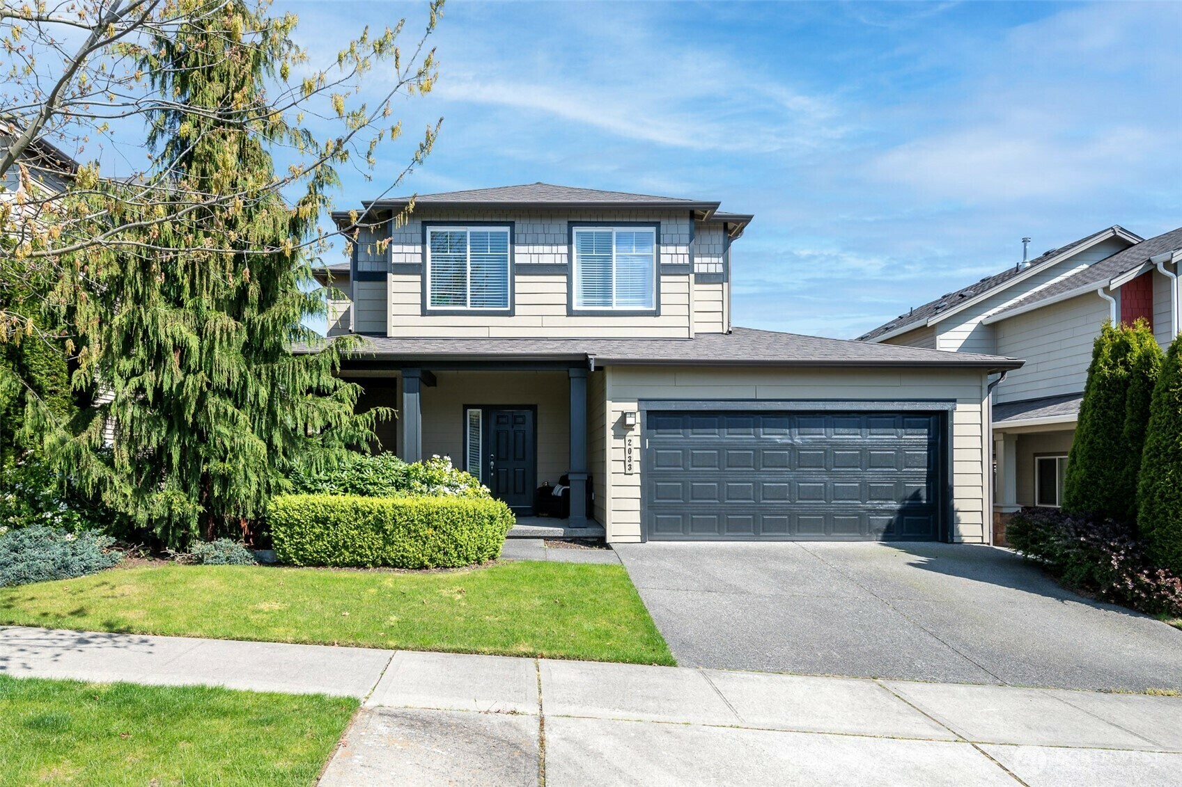 Property Photo: 2033 63rd Street SE WA 98092