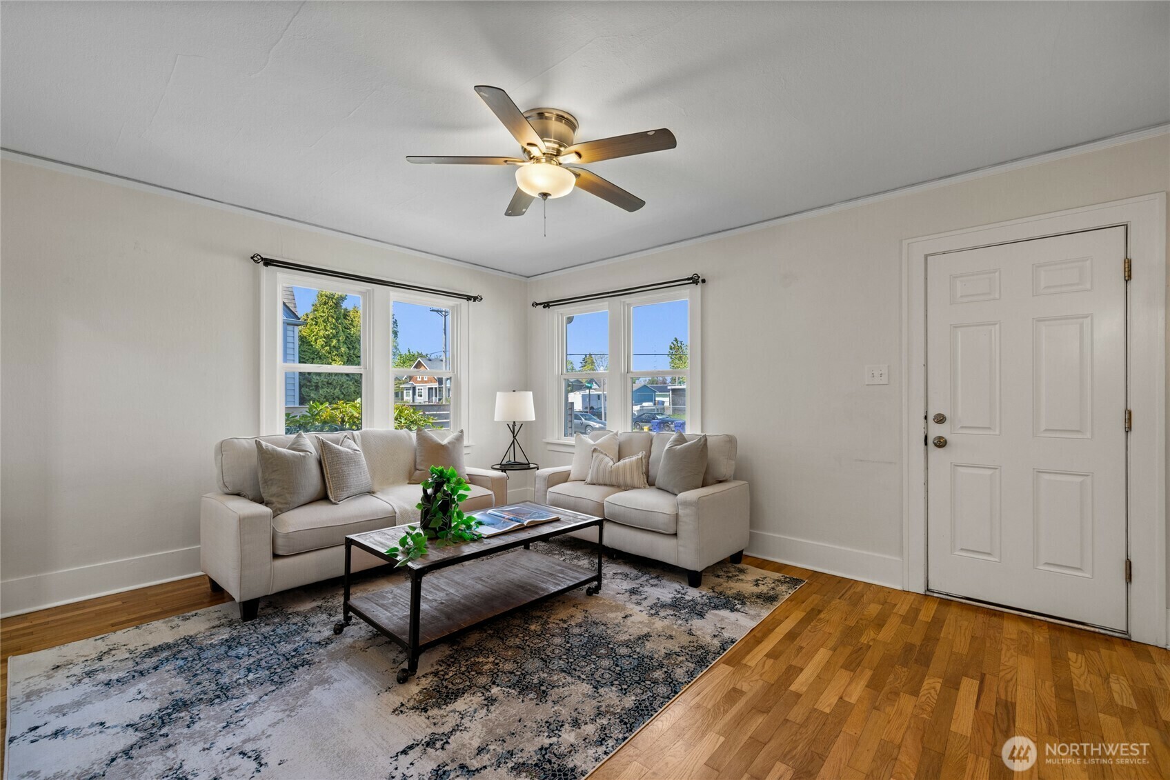 Property Photo: 1106 E Harrison Street WA 98404